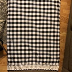 Achim Buffalo Check Farmhouse Tier Curtain Pair SZ 28 X 36